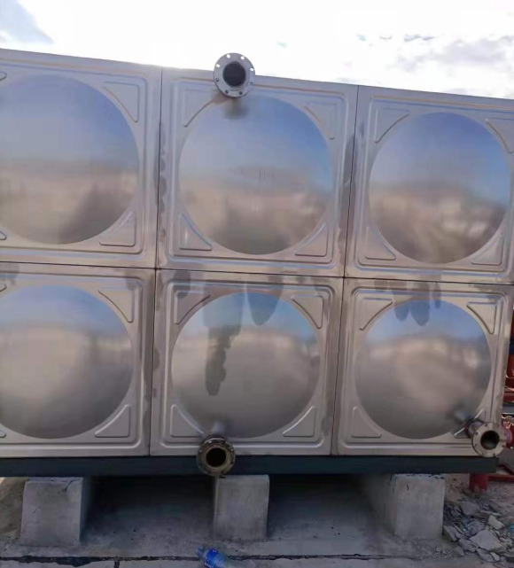 常德组合式不锈钢水箱，玻璃钢水箱的替代品，不锈钢冲压板组合水箱